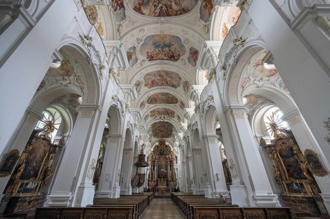 Interior of the originally Gothic hall church, was completely baroqueised in the 18th century,