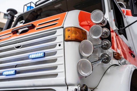 Martinshorn, horn on an emergency vehicle, compressed air fanfare, ambulance, horn, siren