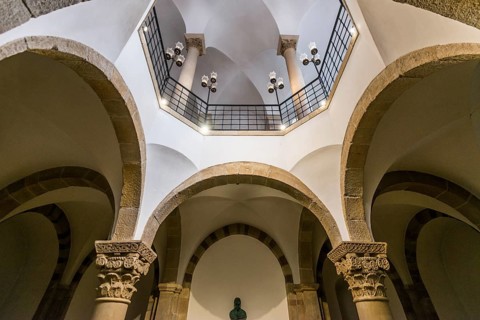 Interior view, Imperial Cathedral, Cathedral of St Mary and St Stephen, UNESCO World Heritage Site,