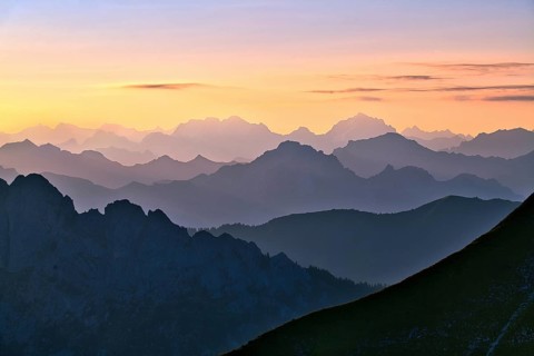 Fribourg Prealps and Bernese Alps at dawn, Cantons of Fribourg and Bern, Switzerland, Europe