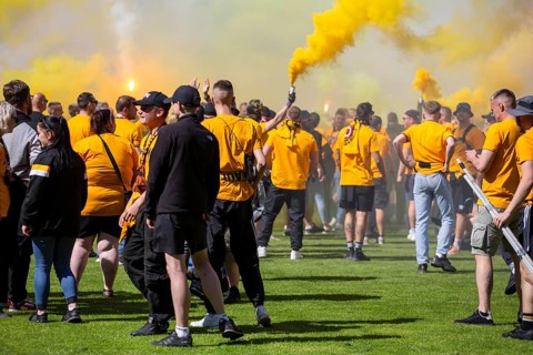 Football 3rd division, 2024/25 season, matchday 37: Waldhof Mannheim vs Dynamo Dresden***Pure