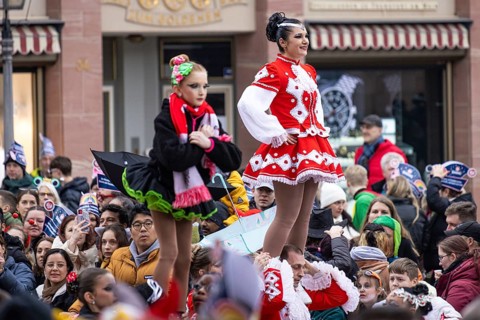 The Frankfurt carnival parade will pass through the Römerberg in Frankfurt am Main on 11 February