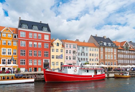 COPENHAGEN, DENMARK, JULY 31, 2016: Summer view of the famous Nyhavn with its colorful buildings