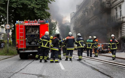 Fire brigade operation on the Elbchaussee after the riots at the G20 summit in Hamburg, 2017