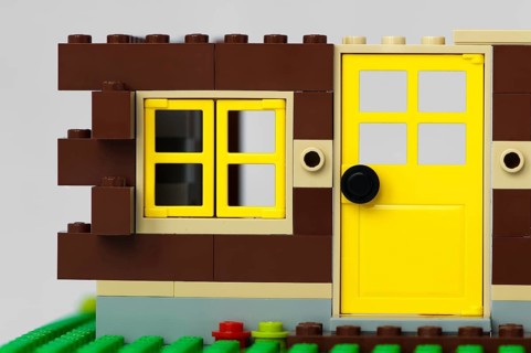 Child constructor house