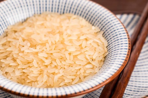 Bowl of parboiled risotto rice