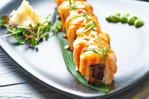 Rice Maki Sushi with nori foie mango and sweet onion