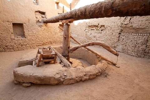 Ancient mill in the abandoned village el-Qasr, oasis Dakhla, Egypt, Africa