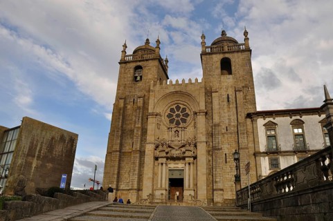 Porto cathedral in Porto center