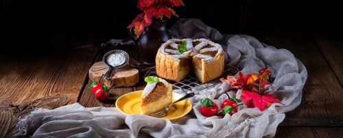 Äpfel mit einer knusprigen Kruste bedeckt - das ist die amerikanische Apple Pie