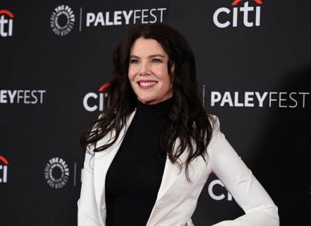 Lauren Graham at the 42nd Annual William S. Paley Television Presents 'Gilmore Girls, 'The