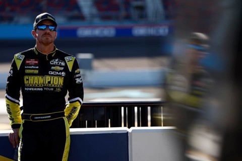 GRANT ENFINGER (9) gets ready to qualify for the NASCAR Craftsman Truck Series Championship Race at