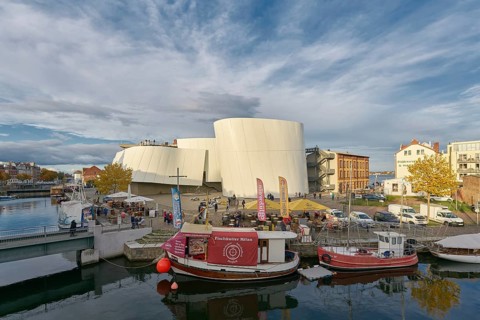 Fish sales on floating snack stalls in the harbour of Stralsund