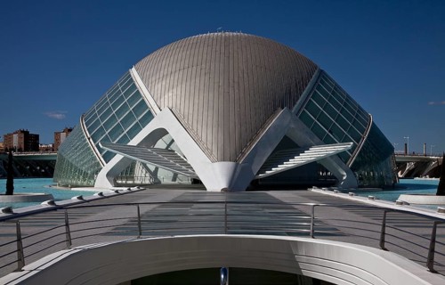 City of Arts and Sciences (cat./val. Ciutat de les Arts i de les Ciències), L'Hemisfèric cinema (el