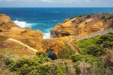 An image of the rough coast at the Great Ocean Road Australia