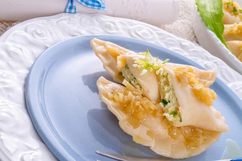Pierogi with wild garlic filling