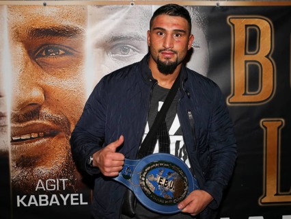 Heavyweight boxer Agit Kabayel (SES Boxing, Essen) with belt at the SES Boxing Gala on 4 February