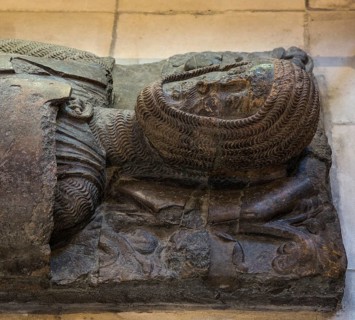London, Temple Church, polygon with tombs of the Knights Templar, here William Marshall, First Earl