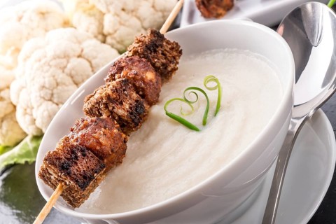 Cauliflower cream soup