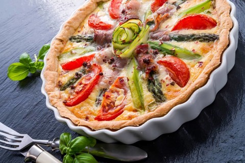 Green asparagi Tart with eggs and tomato