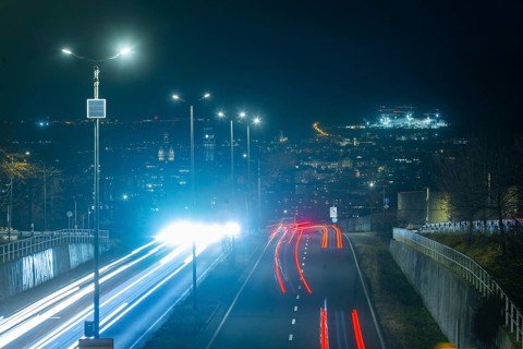 Well-developed traffic junction Bergstrasse B170 with access to the A17 motorway. Dresden lies in