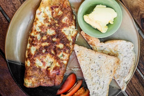 Omelet omelette with toast s mealimple breakfast set