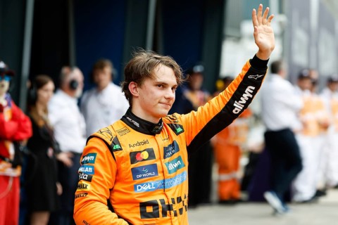 Oscar Piastri of Australia drives the McLaren Formula 1 Team MCL39 and gets second place in