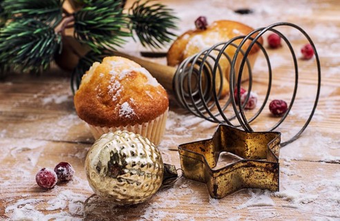 Sponge cake and Christmas characters to the new year holiday