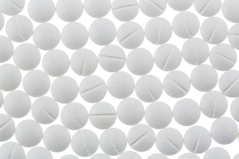 White tablets, symbolic photo for medicine, remedies and tablet addiction
