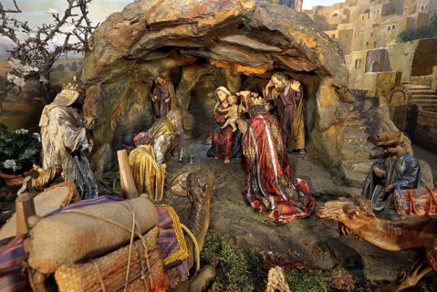 Christmas cot