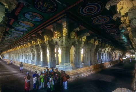 Temple Corridor longest in Asia Ramanathaswamy temple in the middle of the island dedicated to Lord
