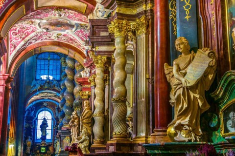 POZNAN, POL - NOV 27, 2018: Interior of Fara, St. Mary's Basilica in Poznan, Poland, Europe