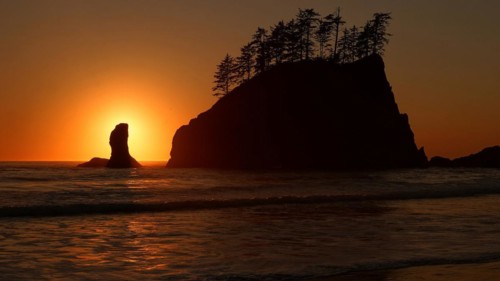 Rocks and pinnacles in front of sunset at Second Beach, Second Beach, Washington, USA, North