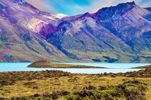 Los Glaciares is Argentina's most beautiful natural park. Huge lake with azure water, arid steppe