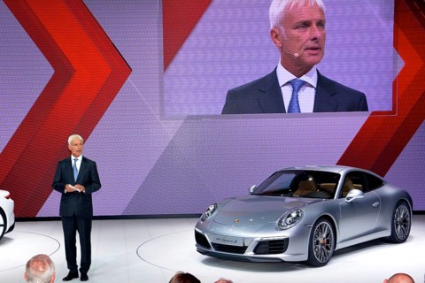 Porsche boss Matthias Müller with the new Porsche 911 Carrera S