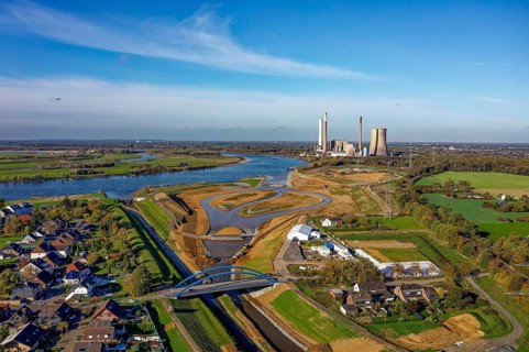 Renaturation of the Emscher canal continues with the opening of a new estuary into the Rhine river.