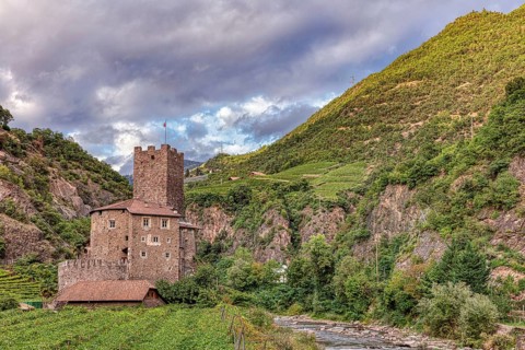 Castle Novale Castel Ried is a castle located north of Bolzano in South Tyrol, Italy, Europe