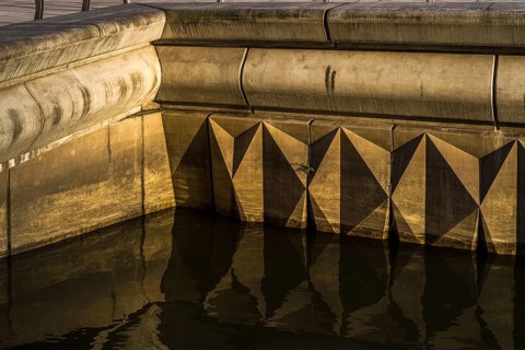 Canal basin wall in the harbour