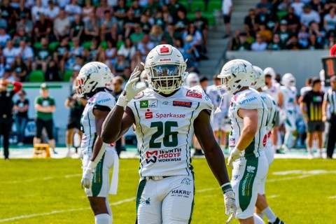 DB # 26 Monteze Latimore
