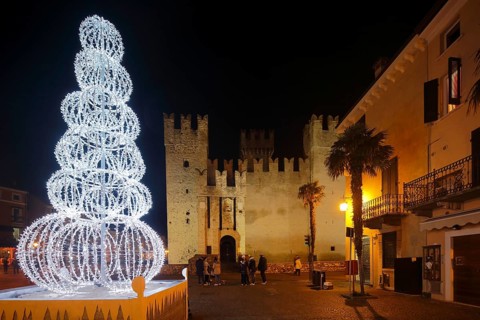 Scaligero Castle, Castello Scaligero by night, Sirmione, Lombardy Region, Province of Brescia, Lake