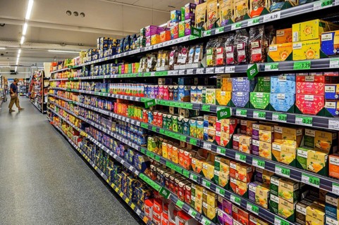 Shelf with different types of tea in a wholesale store, Kempten, Allgäu, Bavaria, Germany, Europe