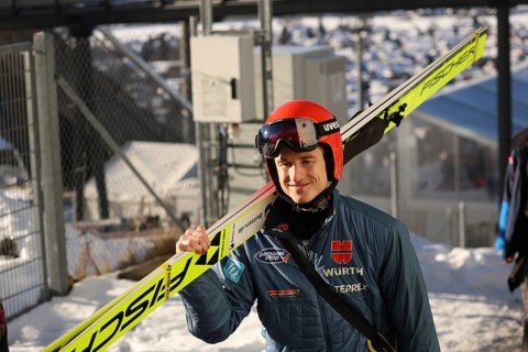 Karl Geiger (SC Oberstdorf) at the qualification for the opening ski jumping event of the 73rd Four
