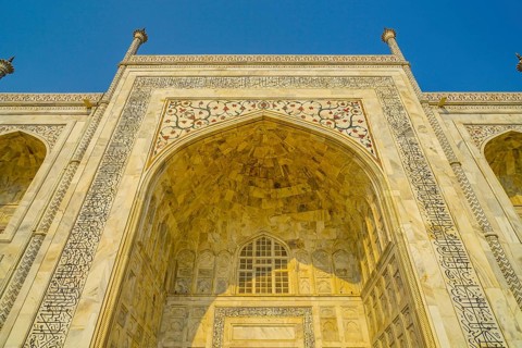 The Taj Mahal, which is wrapped in a sunset (India, Agra). Shooting Location: India