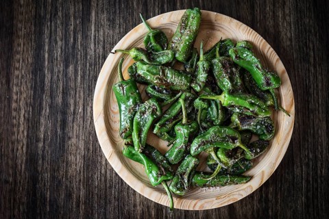 Pimientos padron grilled green peppers spanish simple tapas snack