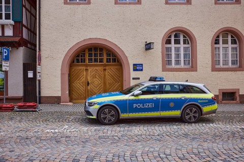Police car, Wolfach police station, car park for emergency vehicles, entrance, historic building,