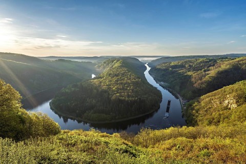 Sunrise over the Saar Loop in Mettlach in spring, Germany, Europe