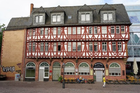Wertheim House, Wertheym House, Brau-Stuebl, half-timbered house, Fahrtor, Old Town, Downtown,