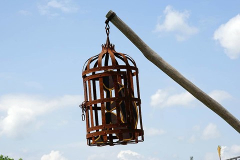 Educational trail Via Scardinga, Bäckerschupfen, punishment of bakers who baked breads that were