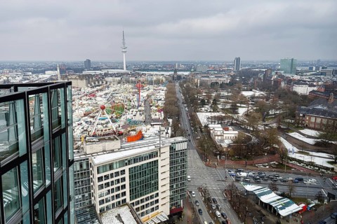 Hamburg Cathedral, fairground, funfair on the Heiligengeistfeld, view from above of the Sankt Pauli