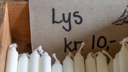 White candles are on sale for 10 kroner, chapel, Fokstugu farm, Fjellstue, pilgrim accommodation,